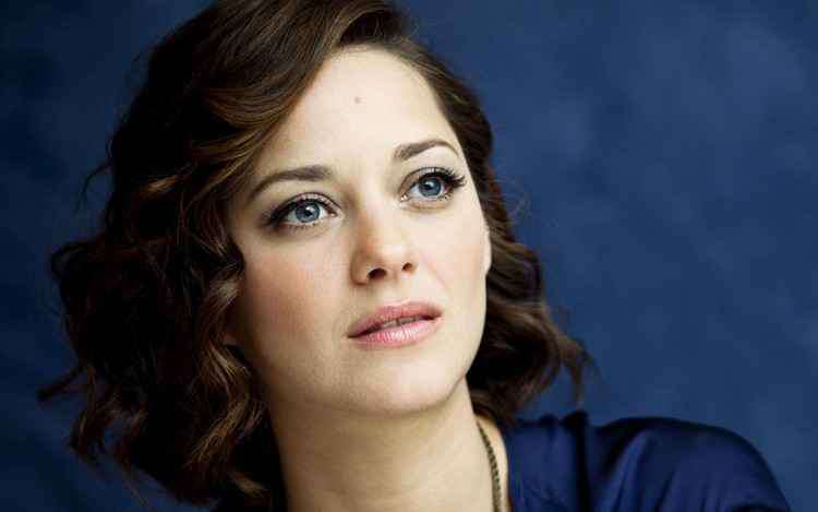 deboche - Marion Cotillard