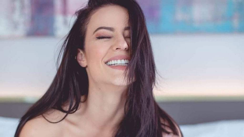 atriz paolla oliveira
