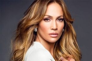 10 celebridades que já moraram na rua