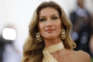 10 famosos brasileiros que moram em outros países