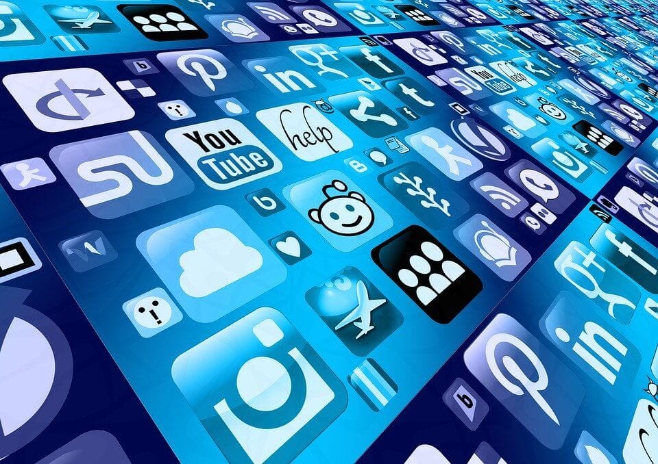 Analista e desenvolvedores de apps e softwares
