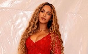 10 celebridades que foram banidas de outros países